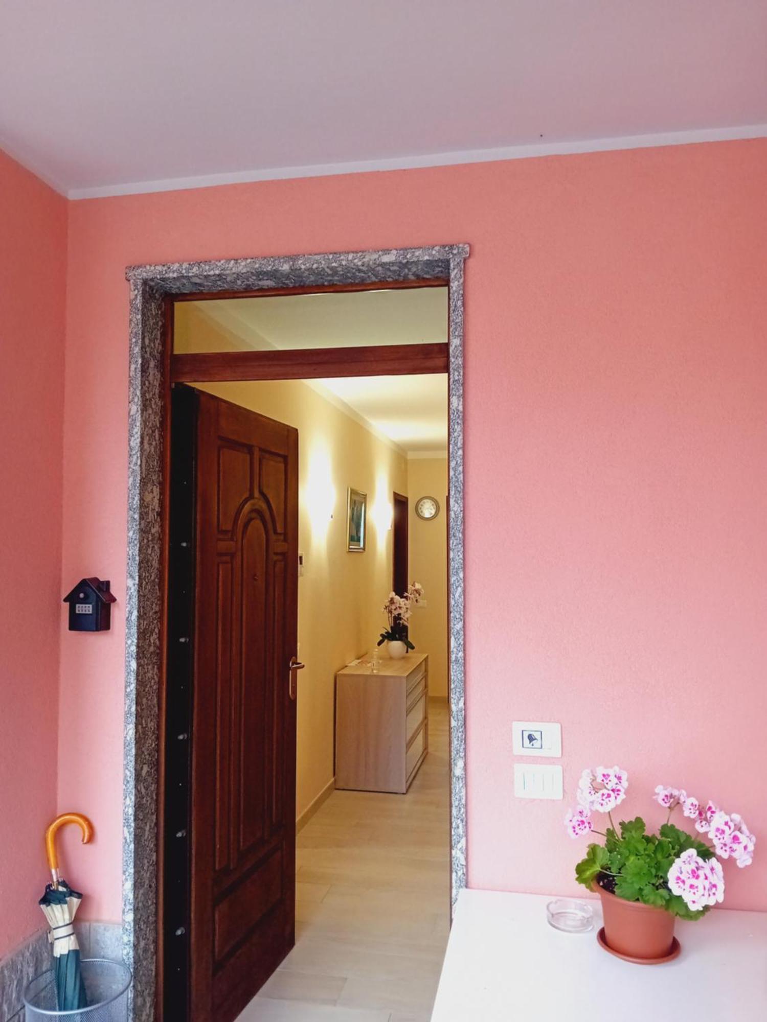 Casa Vacanze Kristina Brissago-Valtravaglia Ngoại thất bức ảnh